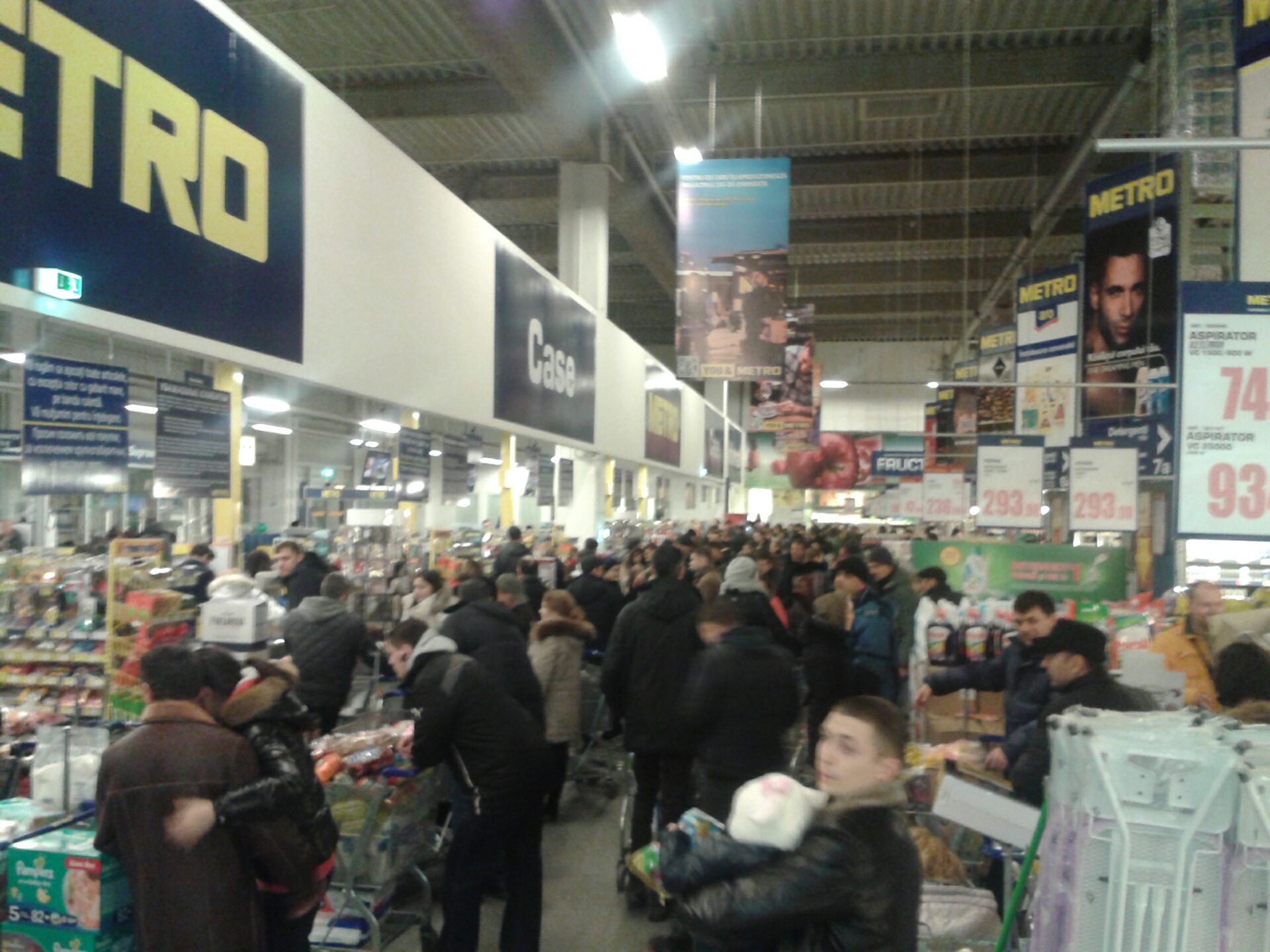 Panică în RM din cauza deprecierii leului