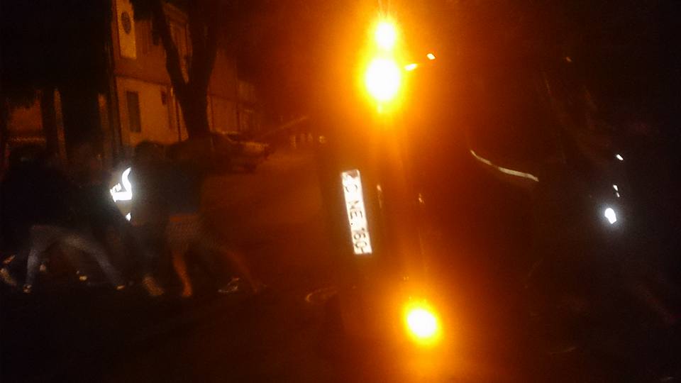 Un microbuz s-a rasturnat după ce s-a lovit cu un automobil