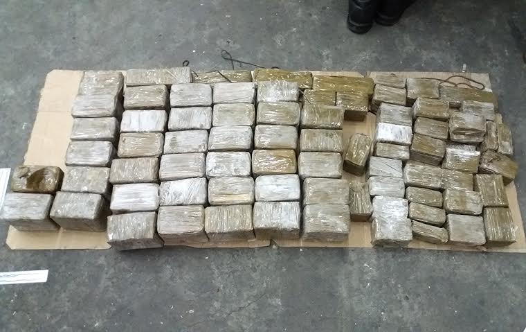 Noi detalii în cazul celor 65 kg de hașiș depistate la vamă