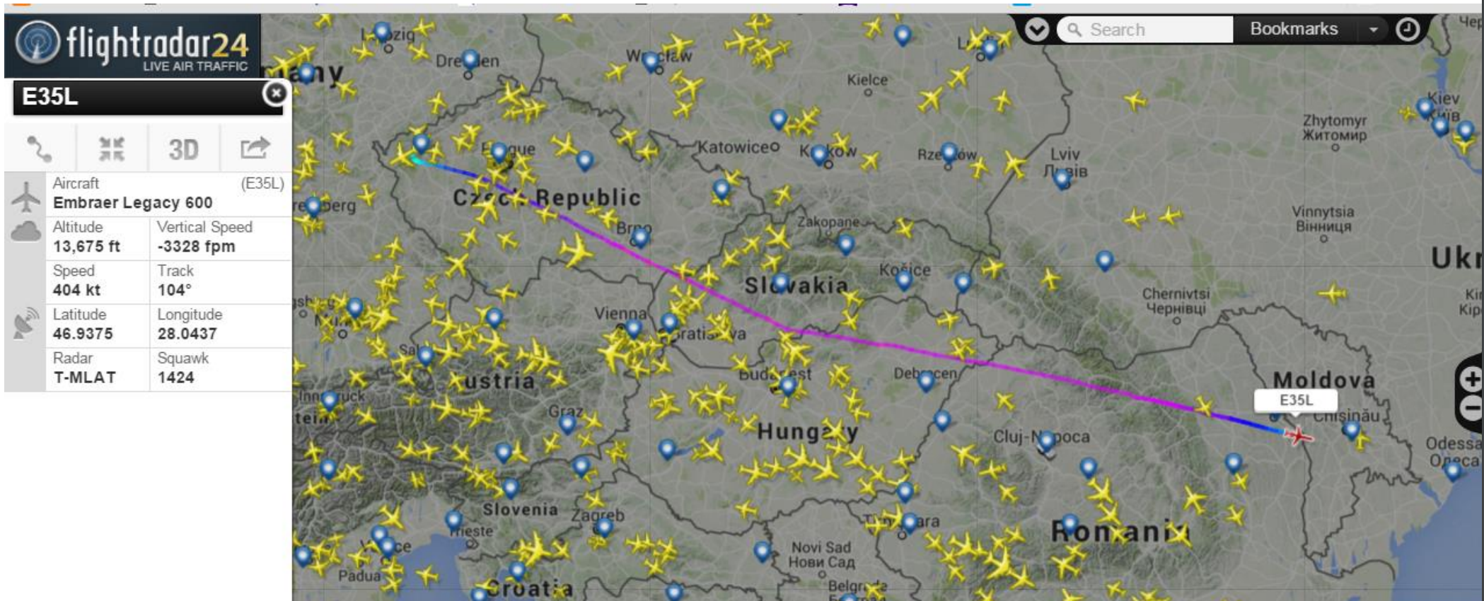 Vladimir Voronin a revenit la Chișinău cu o cursă charter Nobil Air