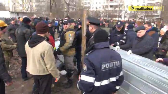 Scandal și îmbrânceli pe un șantier din capitală