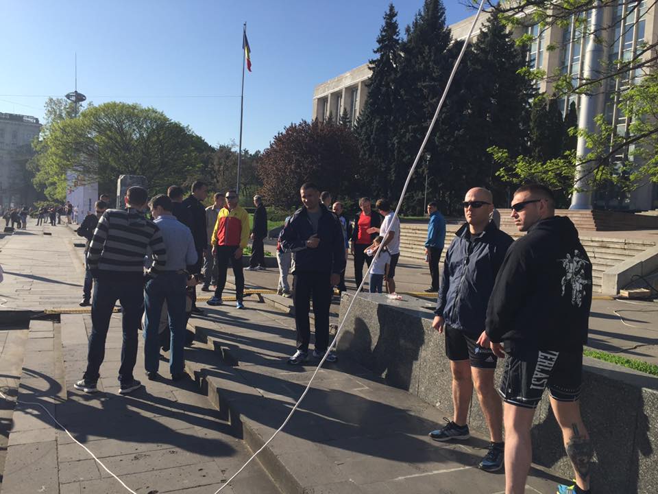 Andrian Candu a venit la Maraton însoțit de bodyguarzi
