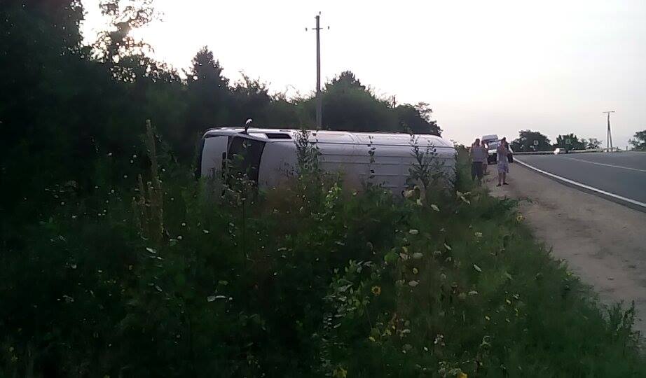 Accident pe traseul Chișinău-Orhei în apropierea satului Peresecina. O persoană a fost rănită