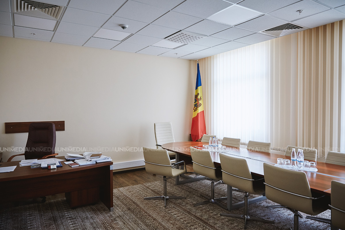 Deputații au trecut la „casă nouă”. Cum arată noile birouri ale aleșilor poporului