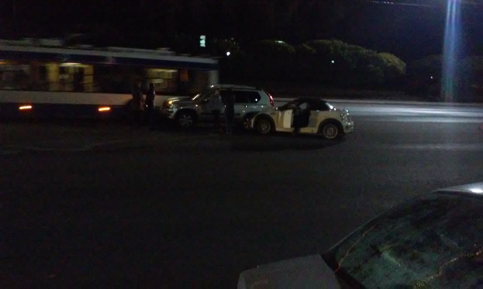 Accident în PMAN. Trei automobile s-au făcut zob