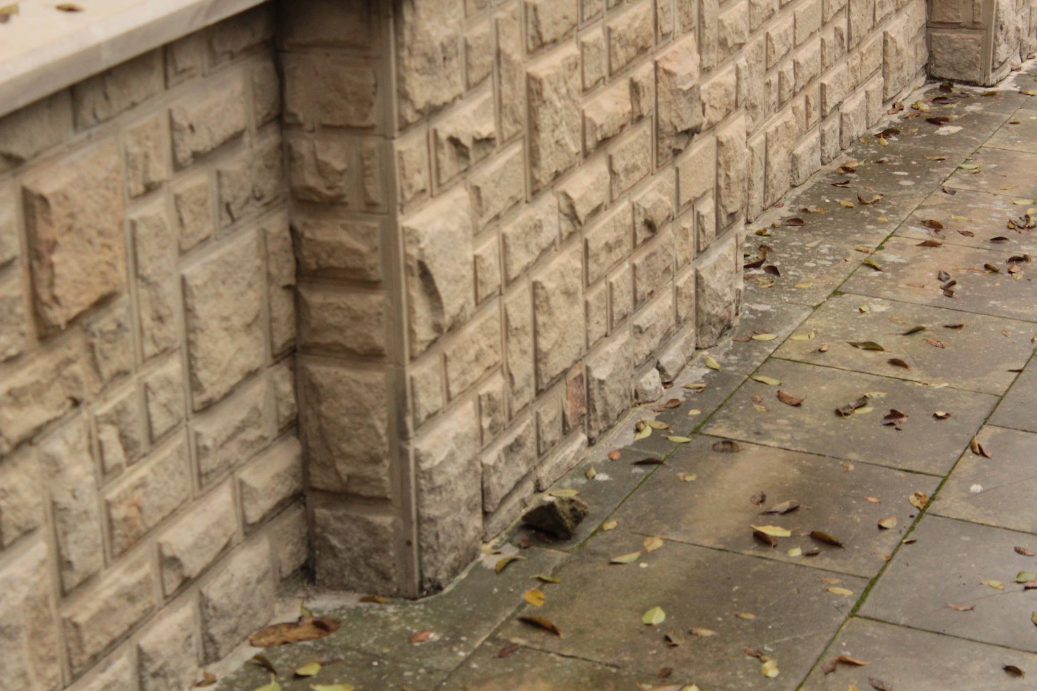 Biserica Sfîntul Dumitru, vandalizată în această noapte: Părintele Pavel a primit și un mesaj defăimător