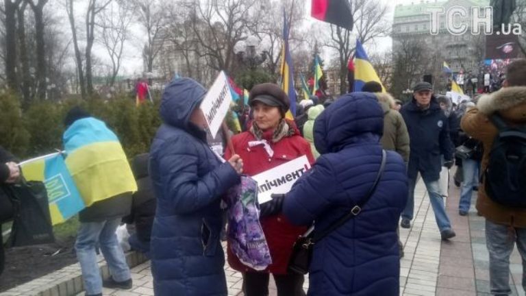 Marș la Kiev: Susținătorii lui Saakașvili se adună în centrul Capitalei