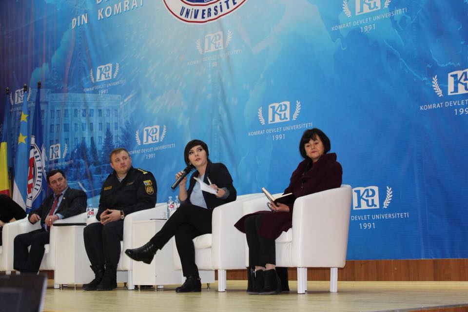 Campania Bunicii grijulii este în plină desfăşurare la Comrat
