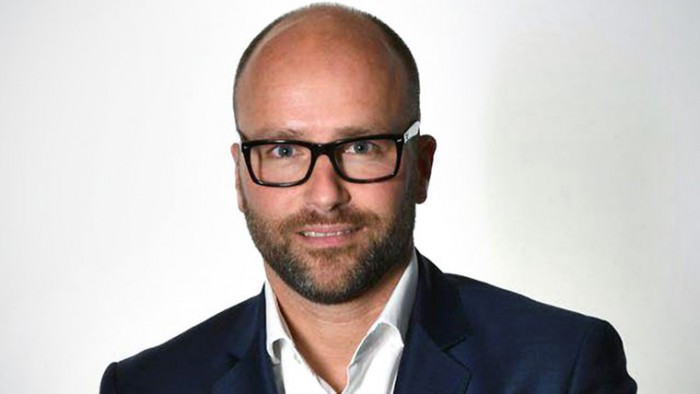 A dispărut după o beție. Nemții de la Hamburg sunt în căutarea directorului său de marketing A dispărut după o beție. Nemții de la Hamburg sunt în căutarea directorului său de marketing