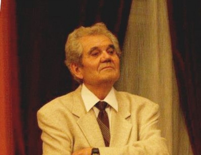 Vladimir Cobasnean, cel mai în vârstă actor al Teatrului Național „Mihai Eminescu”, s-a stins din viață Vladimir Cobasnean, cel mai în vârstă actor al Teatrului Național „Mihai Eminescu”, s-a stins din viață