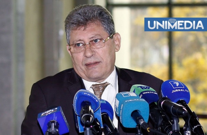 Argumentul lui Ghimpu: „Aș trăi eu într-un apartament cu două odăi dacă eram omul lui Plahotniuc?” Argumentul lui Ghimpu: „Aș trăi eu într-un apartament cu două odăi dacă eram omul lui Plahotniuc?”