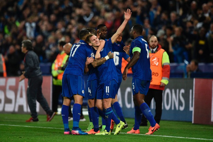 Aventura lui Leicester în Liga Campionilor continuă! Campioana Angliei a eliminat-o pe Sevilla și s-a calificat în sferturile competiției Aventura lui Leicester în Liga Campionilor continuă! Campioana Angliei a eliminat-o pe Sevilla și s-a calificat în sferturile competiției