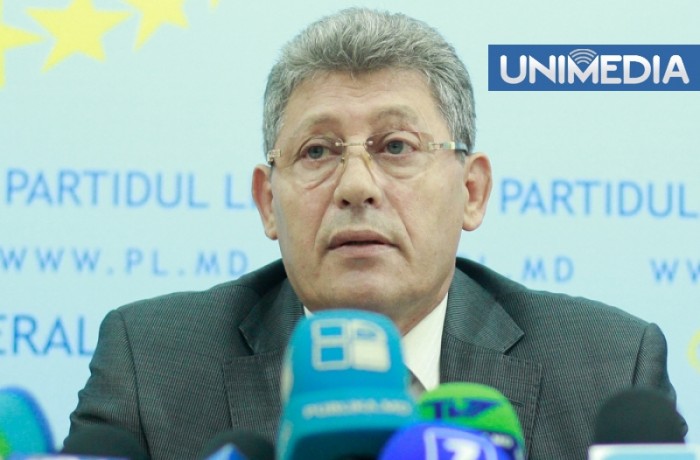 (video) Bloggerul Ghimpu: Scriu mai mult pentru că nu sunt invitat des la TV (video) Bloggerul Ghimpu: Scriu mai mult pentru că nu sunt invitat des la TV