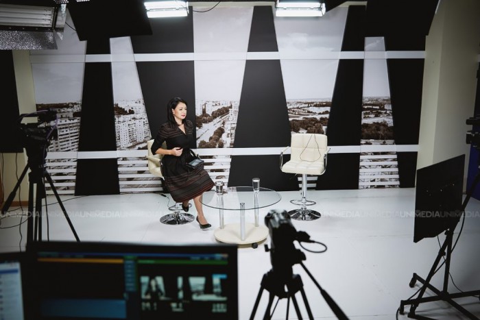 Cea mai urmărită emisiune Alb&Negru în 2016 și top 10 invitați Cea mai urmărită emisiune Alb&Negru în 2016 și top 10 invitați