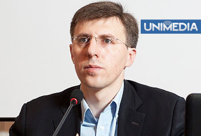 Chirtoacă cere amânarea Marșului Unirii din 16 septembrie și apelează la „bunul simț” al organizatorilor Chirtoacă cere amânarea Marșului Unirii din 16 septembrie și apelează la „bunul simț” al organizatorilor