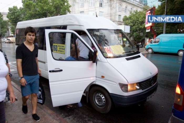 Chirtoacă: Modificările la rutele de microbuz nu sunt bătute în cuie Chirtoacă: Modificările la rutele de microbuz nu sunt bătute în cuie