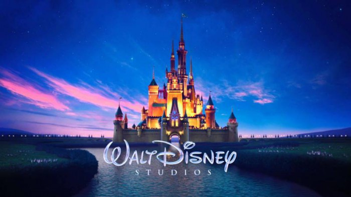 Compania Disney este acuzată că spionează copiii. Cazul ajunge la tribunal Compania Disney este acuzată că spionează copiii. Cazul ajunge la tribunal