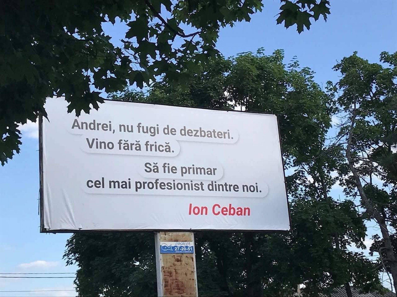 „Vino fără frică”: Ion Ceban apelează la panouri pentru a-l chema pe Andrei Năstase la dezbateri
