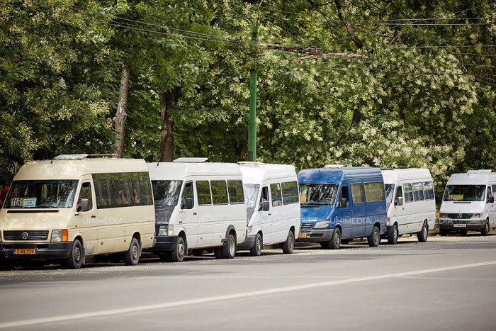 Consilier municipal: Să ceri majorarea tarifelor la transport în condițiile în care se fură ca în codru nu este decât o încercare de a înjosi chișinăuienii Consilier municipal: Să ceri majorarea tarifelor la transport în condițiile în care se fură ca în codru nu este decât o încercare de a înjosi chișinăuienii