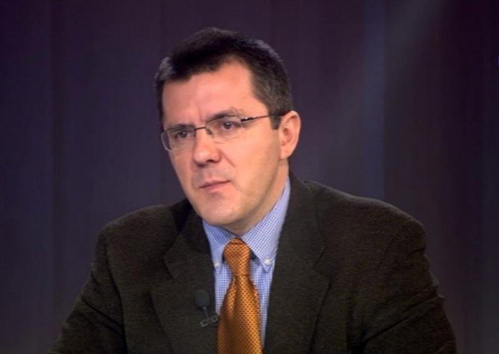 Dan Dungaciu: Asistăm din păcate la un joc al acestor doi actori: Igor Dodon câștigă electorat și PD, Plahotniuc, acaparează toată piața, politică, publică, împotriva lui Dodon Dan Dungaciu: Asistăm din păcate la un joc al acestor doi actori: Igor Dodon câștigă electorat și PD, Plahotniuc, acaparează toată piața, politică, publică, împotriva lui Dodon