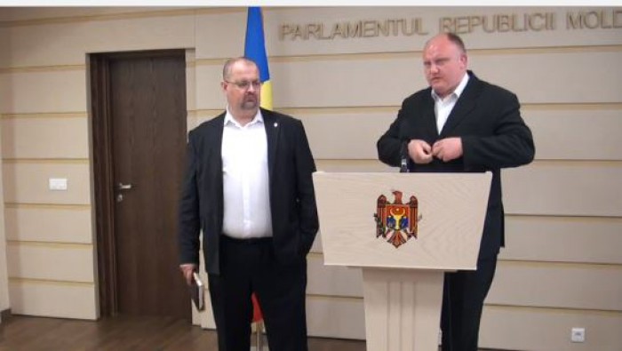 (video) Bolea: Președintele țării trebuie să aibă împuterniciri de a dizolva Parlamentul pentru a nu le da voie deputaților să abuzeze (video) Bolea: Președintele țării trebuie să aibă împuterniciri de a dizolva Parlamentul pentru a nu le da voie deputaților să abuzeze