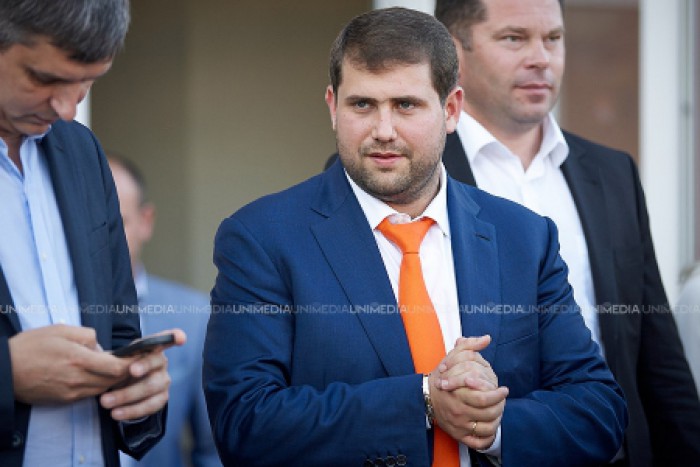 Un europarlamentar, indignat că instanțele de judecată din Republica Moldova îi interzic lui Ilan Shor să meargă la Bruxelles Un europarlamentar, indignat că instanțele de judecată din Republica Moldova îi interzic lui Ilan Shor să meargă la Bruxelles