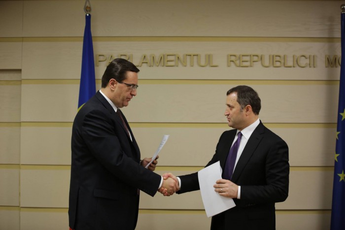 (Doc) Acordul de Constituire a Alianței Politice pentru Moldova Europeană (Doc) Acordul de Constituire a Alianței Politice pentru Moldova Europeană
