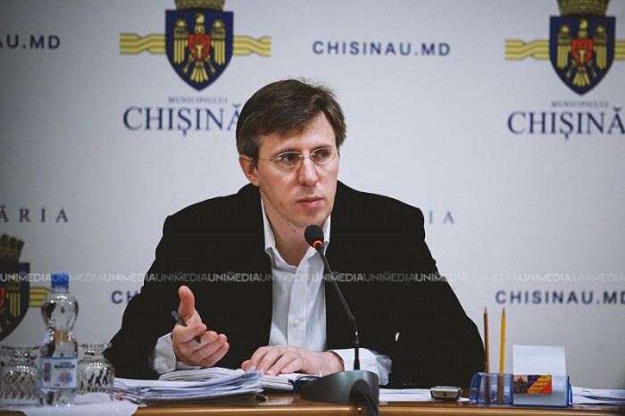 (video) Dorin Chirtoacă spune când vor fi scoase microbuzele din Capitală (video) Dorin Chirtoacă spune când vor fi scoase microbuzele din Capitală