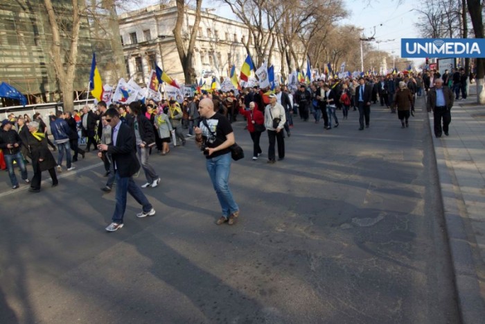 Duminică, 3 noiembrie, în PMAN: Duminică, 3 noiembrie, în PMAN: