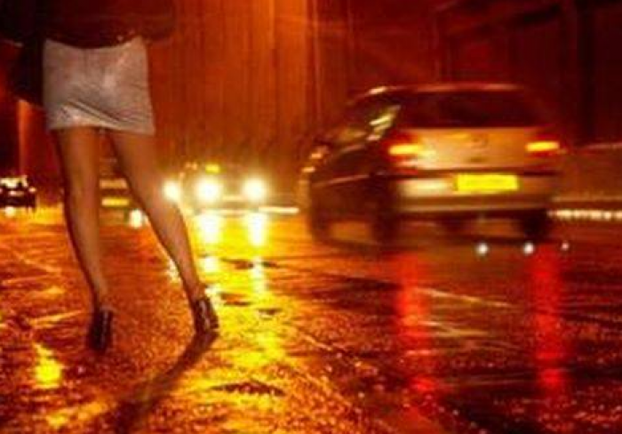 De la 100 la 400 euro! Evenimentul Zilei scrie despre turismul sexual de la Chișinău! De la 100 la 400 euro! Evenimentul Zilei scrie despre turismul sexual de la Chișinău!