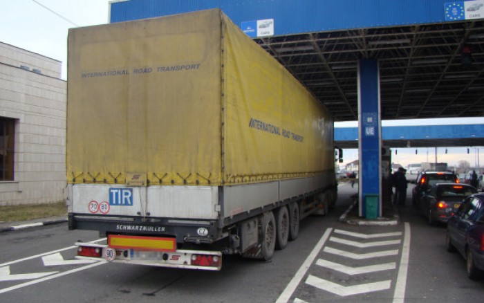 Exporturile moldovenești către UE au crescut cu aproximativ 7% în ultimii doi ani; România, principalul partener economic al Moldovei Exporturile moldovenești către UE au crescut cu aproximativ 7% în ultimii doi ani; România, principalul partener economic al Moldovei