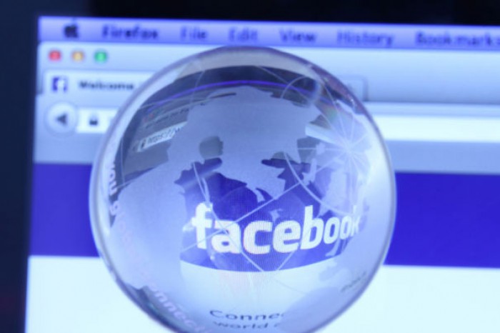 Facebook introduce o nouă funcţie pentru redarea clipurilor fără internet Facebook introduce o nouă funcţie pentru redarea clipurilor fără internet