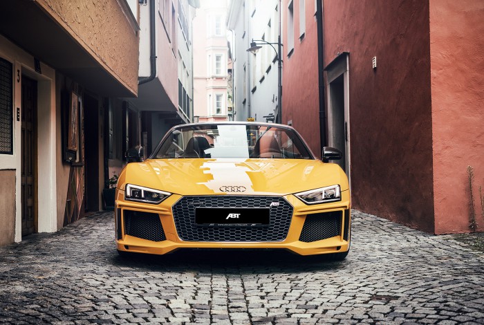 (foto) ABT modifică supercarurile Audi R8 V10 şi R8 V10 Spyder (foto) ABT modifică supercarurile Audi R8 V10 şi R8 V10 Spyder