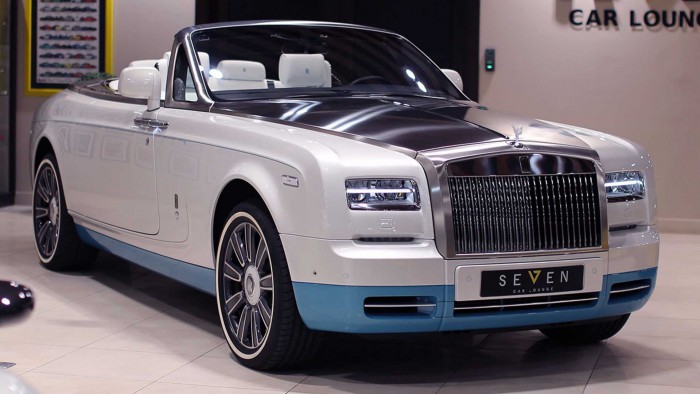 (foto) E nou şi frumos. Se caută un stăpân pentru ultimul Rolls-Royce Phantom VII Drophead Coupe (foto) E nou şi frumos. Se caută un stăpân pentru ultimul Rolls-Royce Phantom VII Drophead Coupe