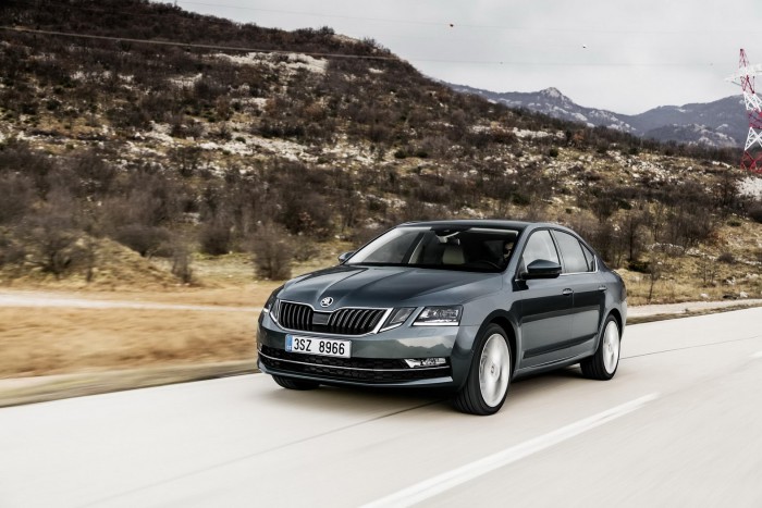 (foto/video) Skoda arată toate detaliile Octaviei facelift într-o galerie amplă de imagini (foto/video) Skoda arată toate detaliile Octaviei facelift într-o galerie amplă de imagini