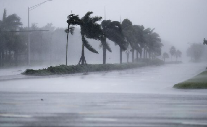 (foto/video) Stare de catastrofă: Uraganul Irma a făcut primele victime în Florida (foto/video) Stare de catastrofă: Uraganul Irma a făcut primele victime în Florida