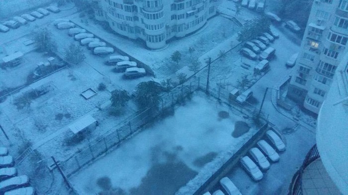 (foto/video) Unde ninge puternic în această dimineaţă şi cum se circulă în afara oraşului (foto/video) Unde ninge puternic în această dimineaţă şi cum se circulă în afara oraşului