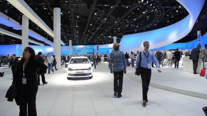Frankfurt 2017: Transmisiune LIVE de la standul companiei Volkswagen Frankfurt 2017: Transmisiune LIVE de la standul companiei Volkswagen