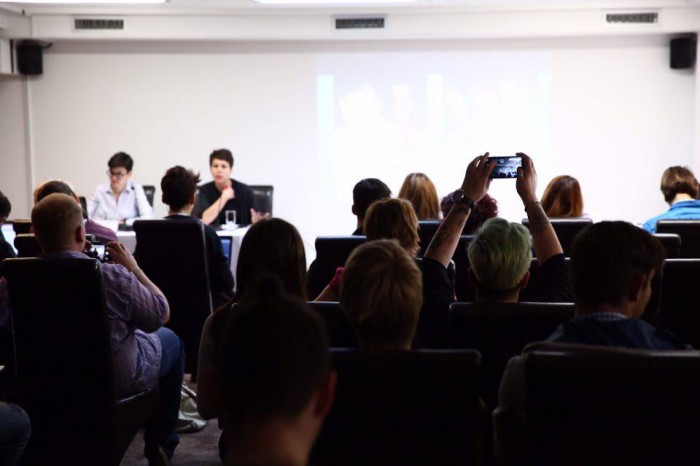 (galerie foto) Campaniile de informare sunt cele mai eficiente instrumente în promovarea drepturilor LGBT. Cum s-a desfășurat conferința organizată de GENDERDOC-M (galerie foto) Campaniile de informare sunt cele mai eficiente instrumente în promovarea drepturilor LGBT. Cum s-a desfășurat conferința organizată de GENDERDOC-M
