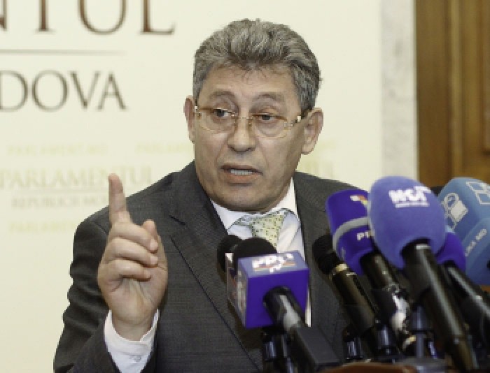 Ghimpu precizează: Curtea Constituțională este o instituție independentă Ghimpu precizează: Curtea Constituțională este o instituție independentă