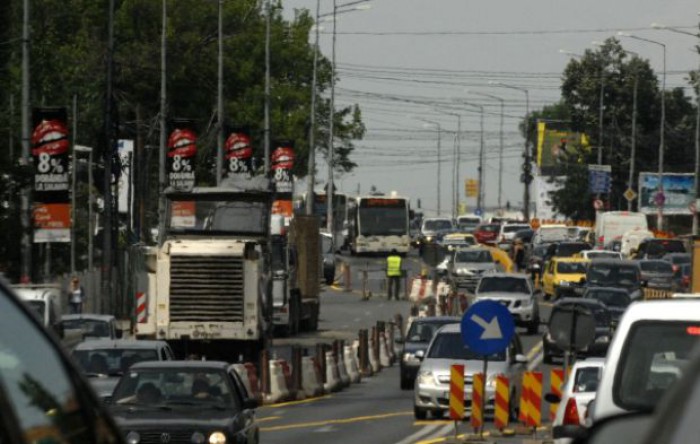 Important pentru șoferii care au drum spre București. Podul de la Maracineni, care leagă Muntenia de Moldova, va fi închis pe un sens Important pentru șoferii care au drum spre București. Podul de la Maracineni, care leagă Muntenia de Moldova, va fi închis pe un sens