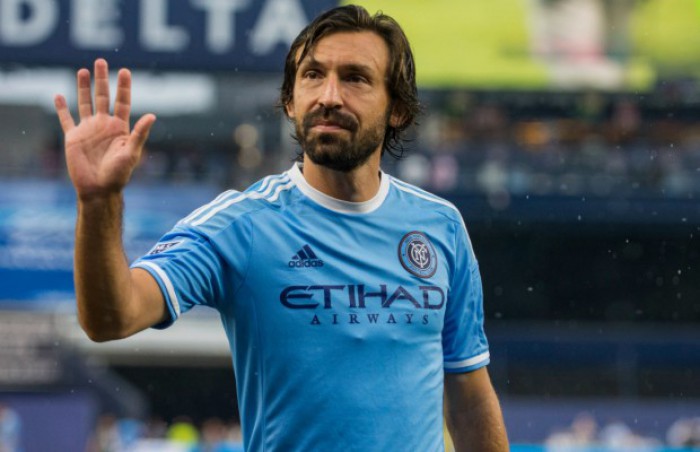 Legenda fotbalului italian, Andrea Pirlo, își va încheia cariera în luna decembrie Legenda fotbalului italian, Andrea Pirlo, își va încheia cariera în luna decembrie