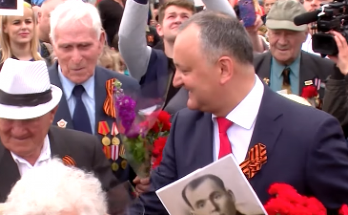 Sub patronajul lui Dodon, Chișinăul devine capitala victoriei: Trupa Liubă și interpretul Aleksandr Marshal vor cânta în Piața Marii Adunări Naționale Sub patronajul lui Dodon, Chișinăul devine capitala victoriei: Trupa Liubă și interpretul Aleksandr Marshal vor cânta în Piața Marii Adunări Naționale
