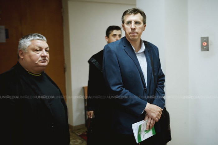 (video/update) Magistrații de la Curtea de Apel au decis reluarea examinării cauzei penale de învinuire a lui Dorin Chirtoacă (video/update) Magistrații de la Curtea de Apel au decis reluarea examinării cauzei penale de învinuire a lui Dorin Chirtoacă