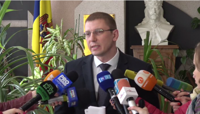 (video) Viorel Morari oferă detalii despre reținerea ministrului Eduard Grama (video) Viorel Morari oferă detalii despre reținerea ministrului Eduard Grama