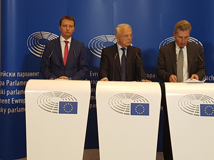 Mai mulți bani de la UE în 2018 pentru țările din vecinătatea estică Mai mulți bani de la UE în 2018 pentru țările din vecinătatea estică