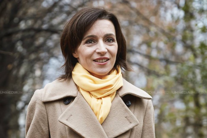 Maia Sandu: Luăm umbrelele și venim la protest. Noi, cei de la Chișinău, nu trebuie să înfruntăm nici drumurile înfundate, sau cursele anulate Maia Sandu: Luăm umbrelele și venim la protest. Noi, cei de la Chișinău, nu trebuie să înfruntăm nici drumurile înfundate, sau cursele anulate