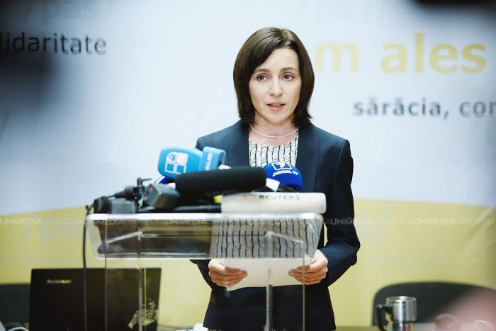 Maia Sandu pe facebook: „Mă întreb de ce pentru Igor Dodon decorarea lui Plahotniuc, împotriva căruia el ar fi promis să lupte, nu reprezintă o problemă” Maia Sandu pe facebook: „Mă întreb de ce pentru Igor Dodon decorarea lui Plahotniuc, împotriva căruia el ar fi promis să lupte, nu reprezintă o problemă”