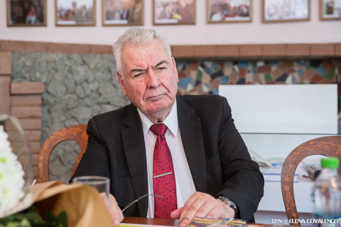 Mihai Cimpoi: Cultura dictează imaginea unei ţări Mihai Cimpoi: Cultura dictează imaginea unei ţări