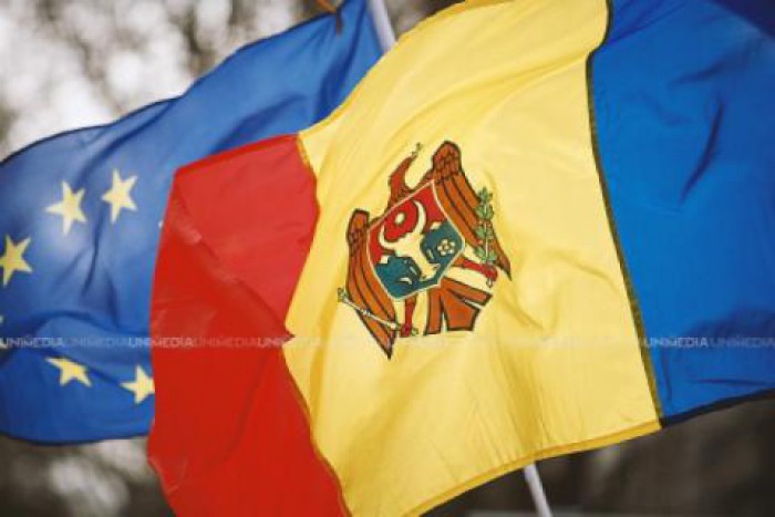Moldovenii care au copii cu cetățenie europeană pot primi drept de rezidență în UE Moldovenii care au copii cu cetățenie europeană pot primi drept de rezidență în UE